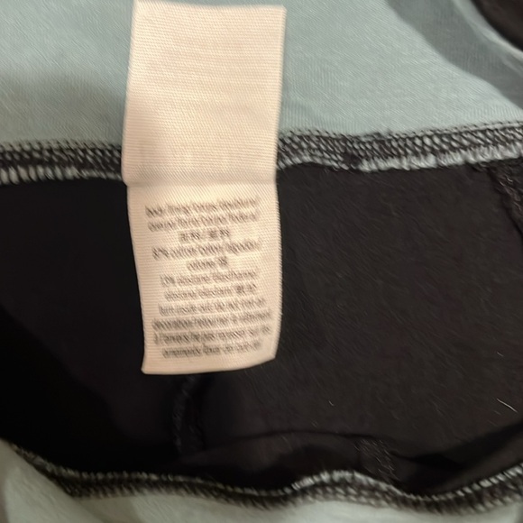 Victoria’s Secret leggings - Picture 7 of 7